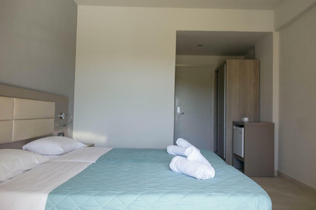 Hotel Olympia Laganas Esterno foto